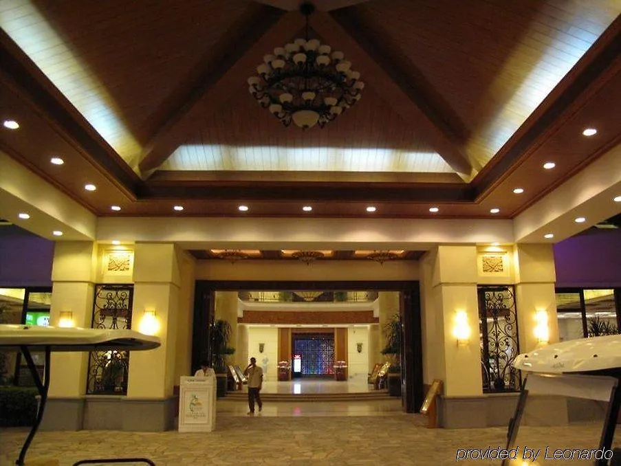 Palm Beach Resort & Spa Sanya