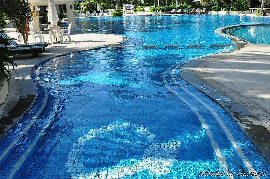 Palm Beach Resort & Spa Sanya 5*,  China