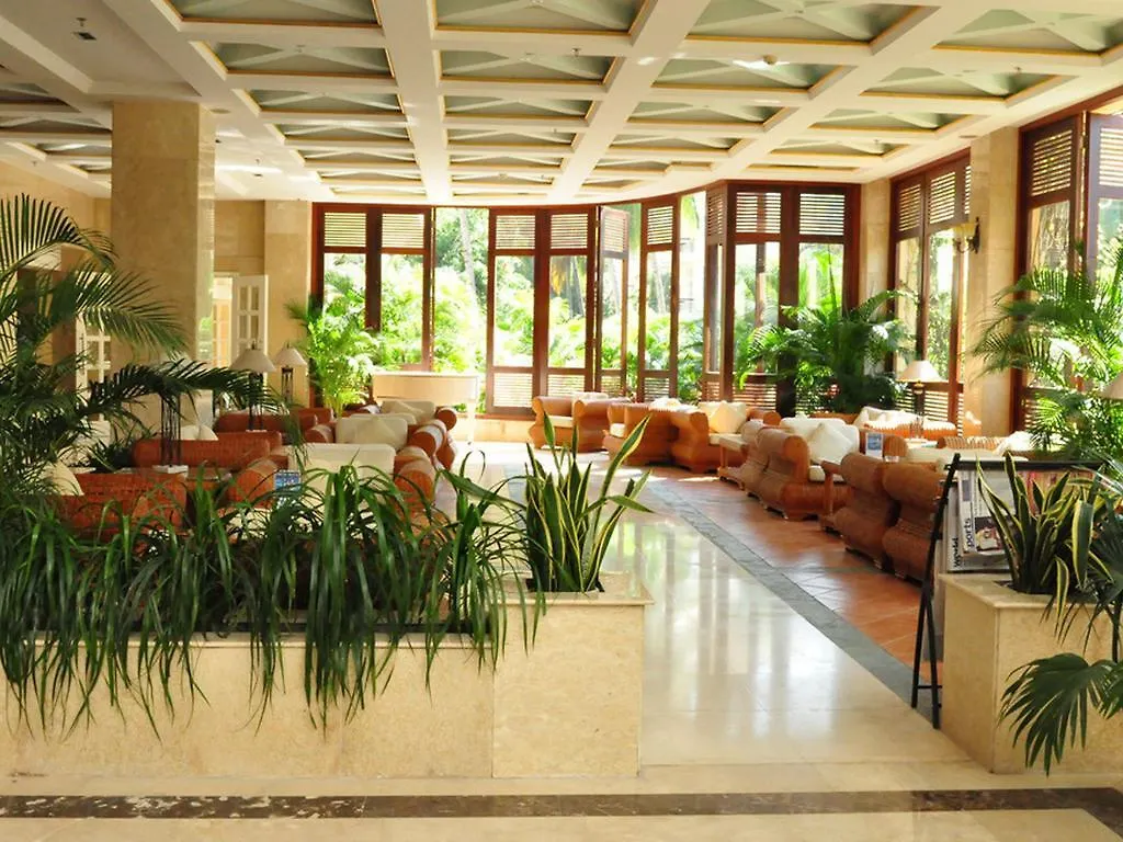 Palm Beach Resort & Spa Sanya