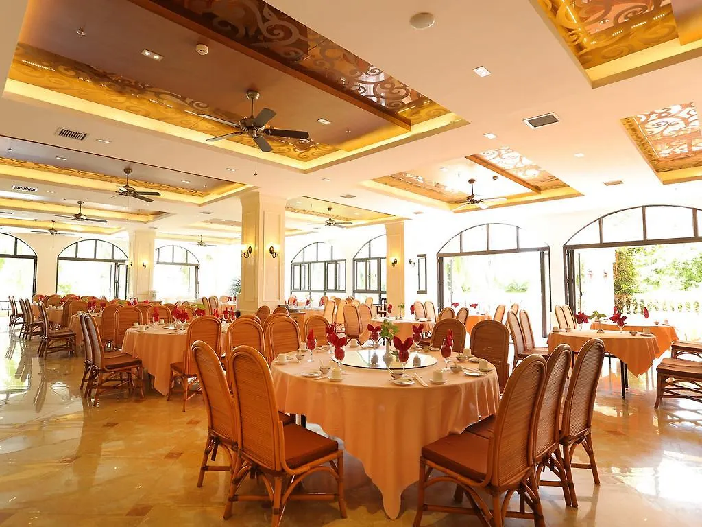 Palm Beach Resort & Spa Sanya