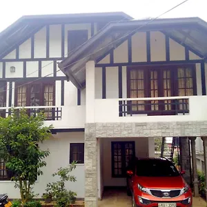 Проживание в семье Nuwara Eliya Homestay